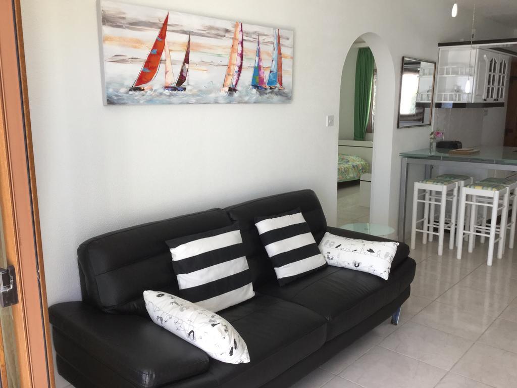 Pissouri Beach Front Apartments Eksteriør billede